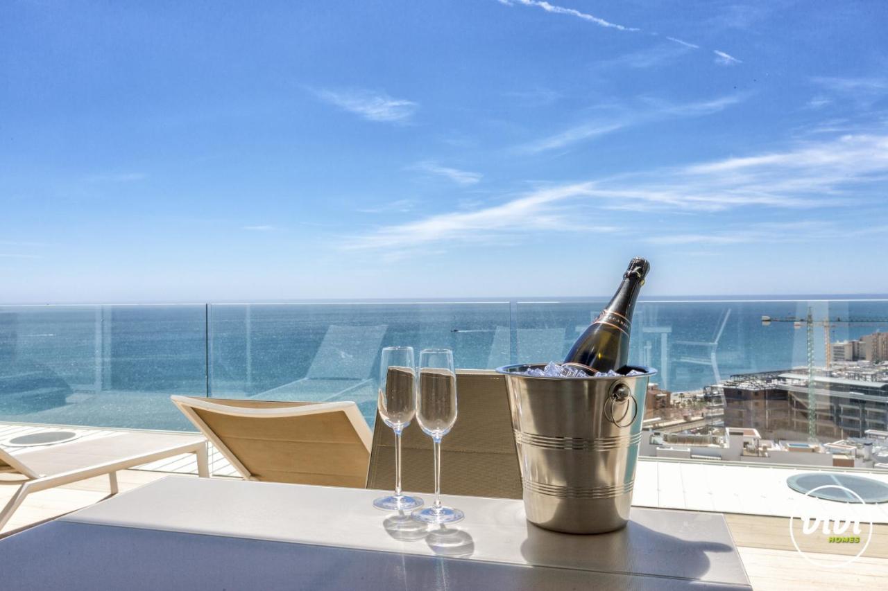 Huoneisto Vivi Homes - Nova Pool, Terrace & Sea View Fuengirola