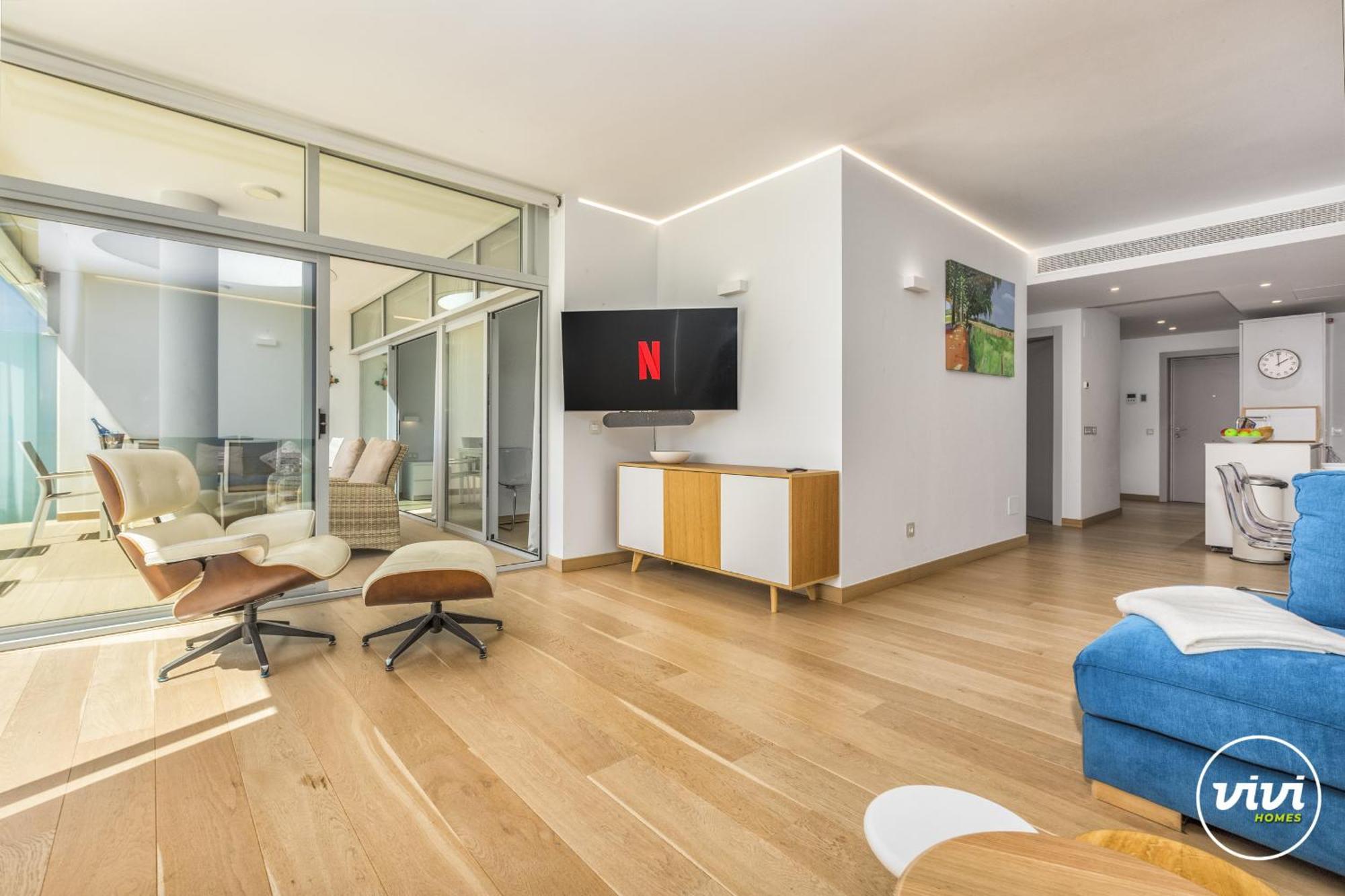 Huoneisto Vivi Homes - Nova Pool, Terrace & Sea View